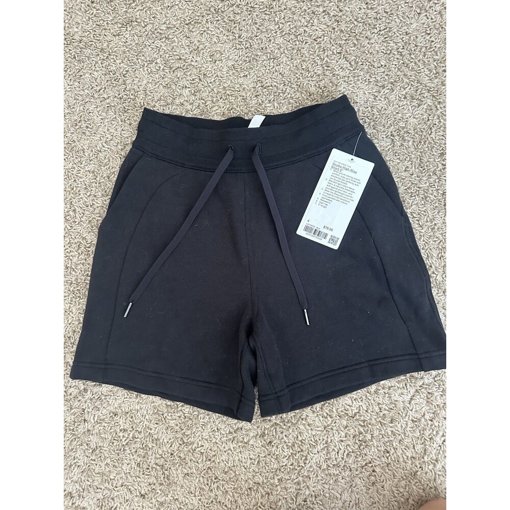 Lululemon Scuba Mid-Rise Fleece Drawstring Shorts Pockets Stretch Black Sz 4